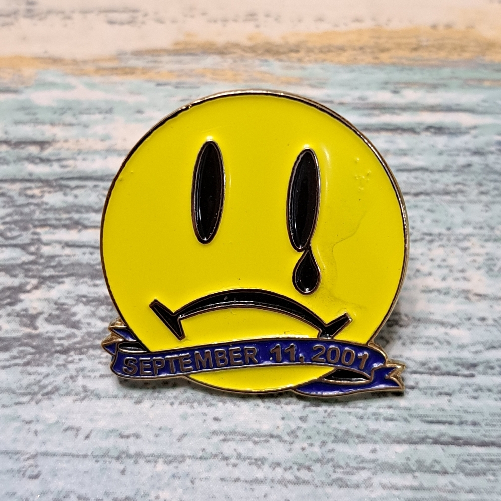 Walmart Employee Associate Pin - Smiley Sad 9-11
